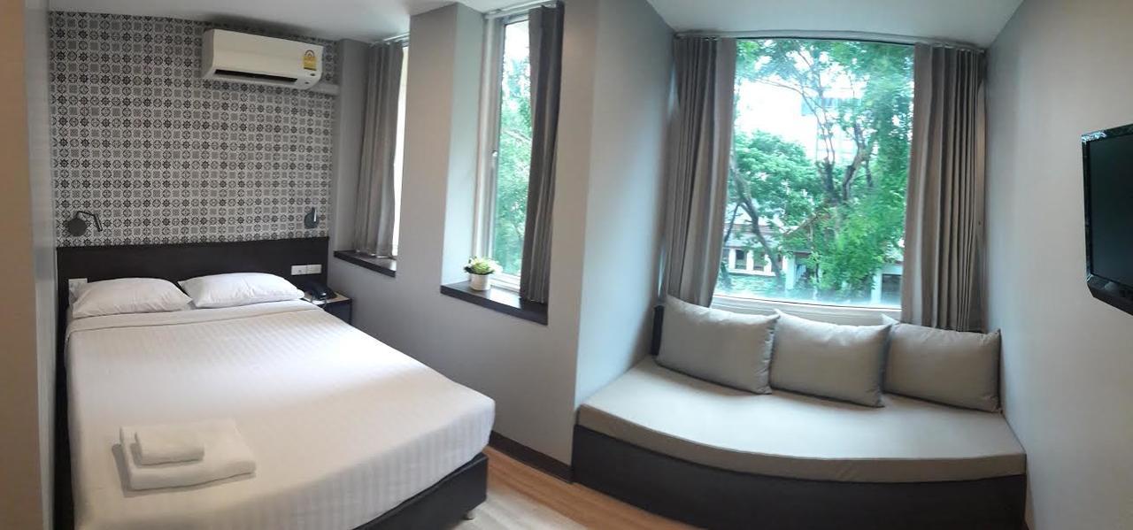 Ywca Hotel Bangkok Extérieur photo